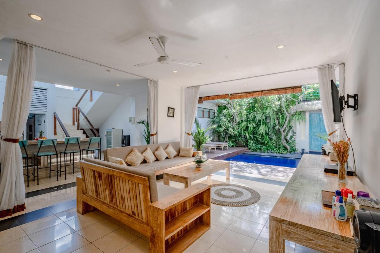 Villa Alleira Seminyak By Best Deals Asia Hospitality Exterior photo