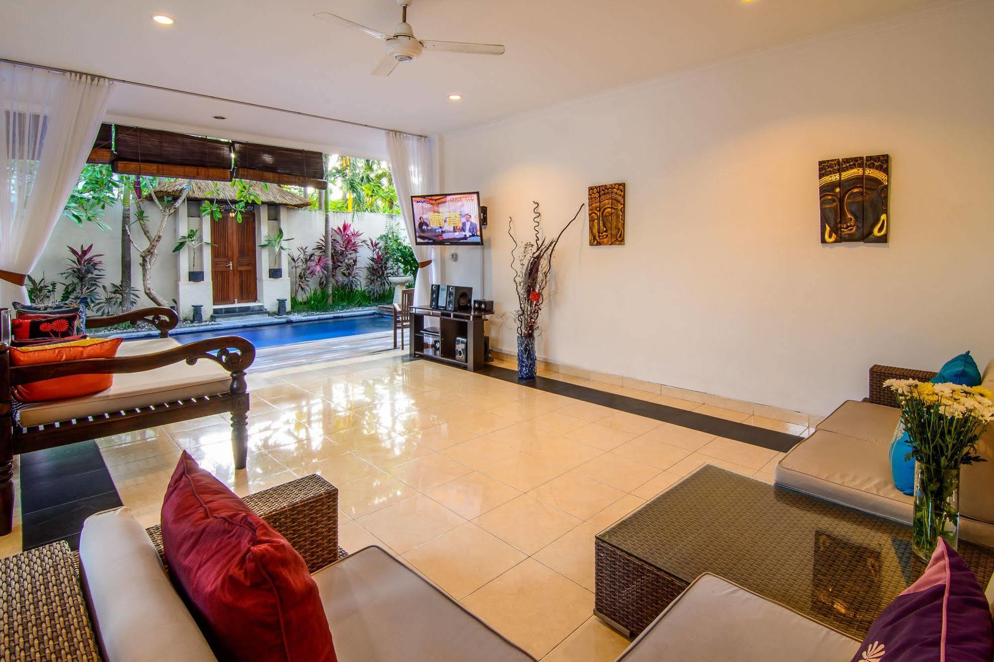 Villa Alleira Seminyak By Best Deals Asia Hospitality Exterior photo
